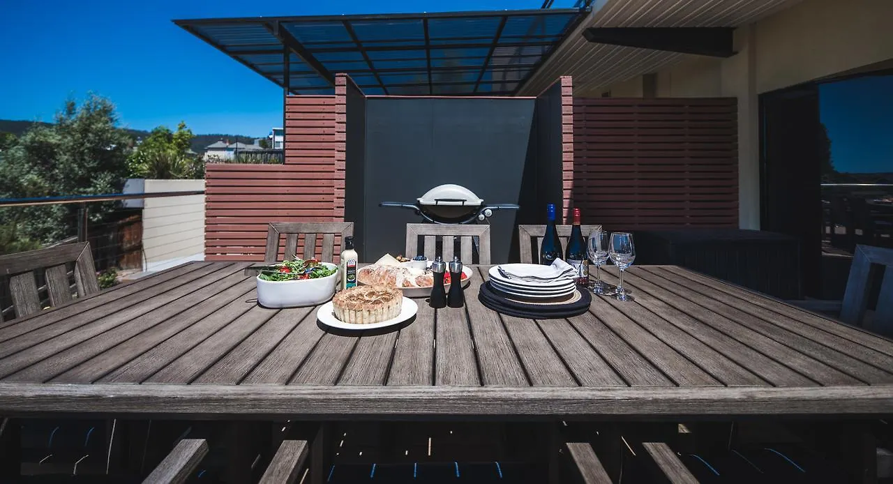 Russell House Villa Hobart